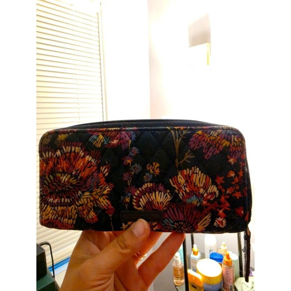 Vera Bradley wallet